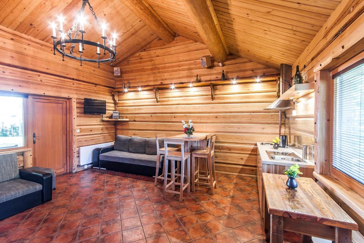 Laucu Akmens 3* Skulte (Limbazi)